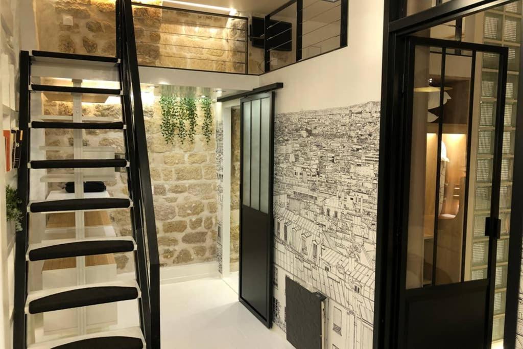 パリLoft Nazareth Quartier Du Maraisアパートメント エクステリア 写真