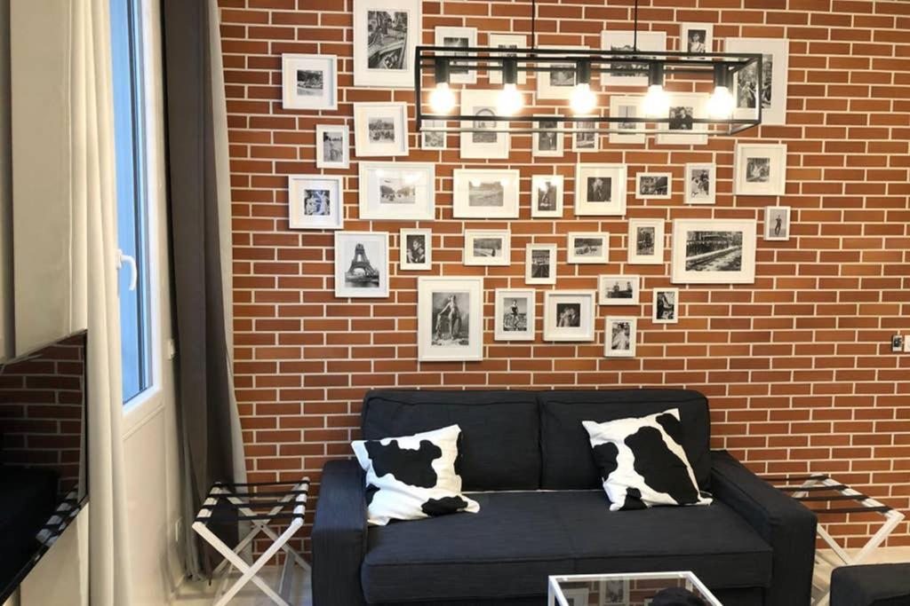 パリLoft Nazareth Quartier Du Maraisアパートメント エクステリア 写真